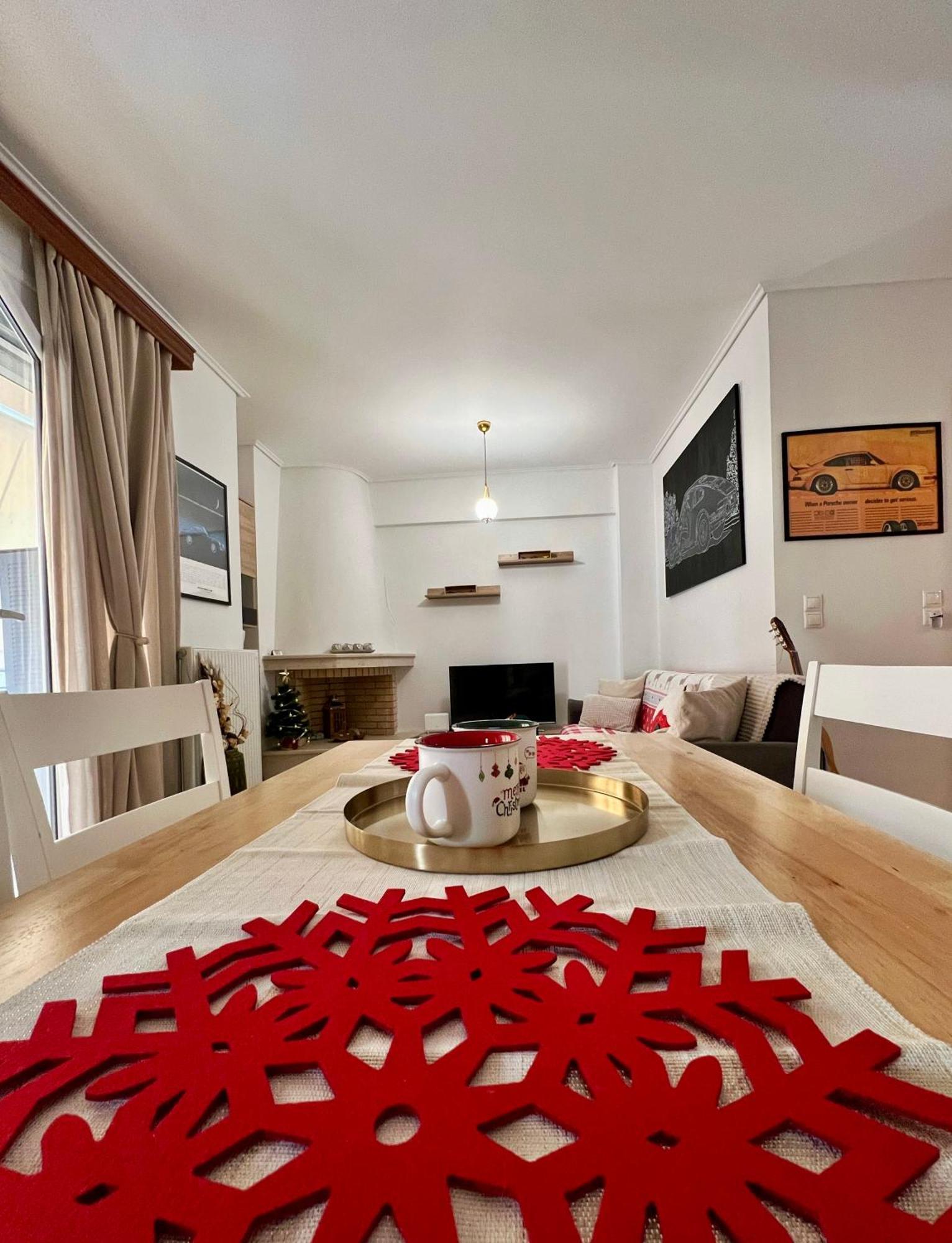 H&H Cozy Retreat Apartment Pireu Exterior foto
